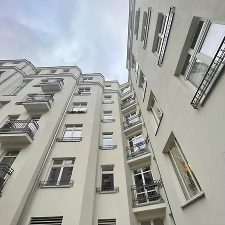 Cute Perfect For Business And Travel. Apartmán Varšava
